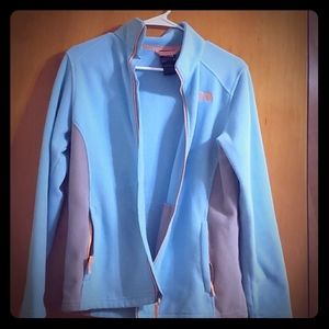 Excellent loved condition! Perfect for the fall!